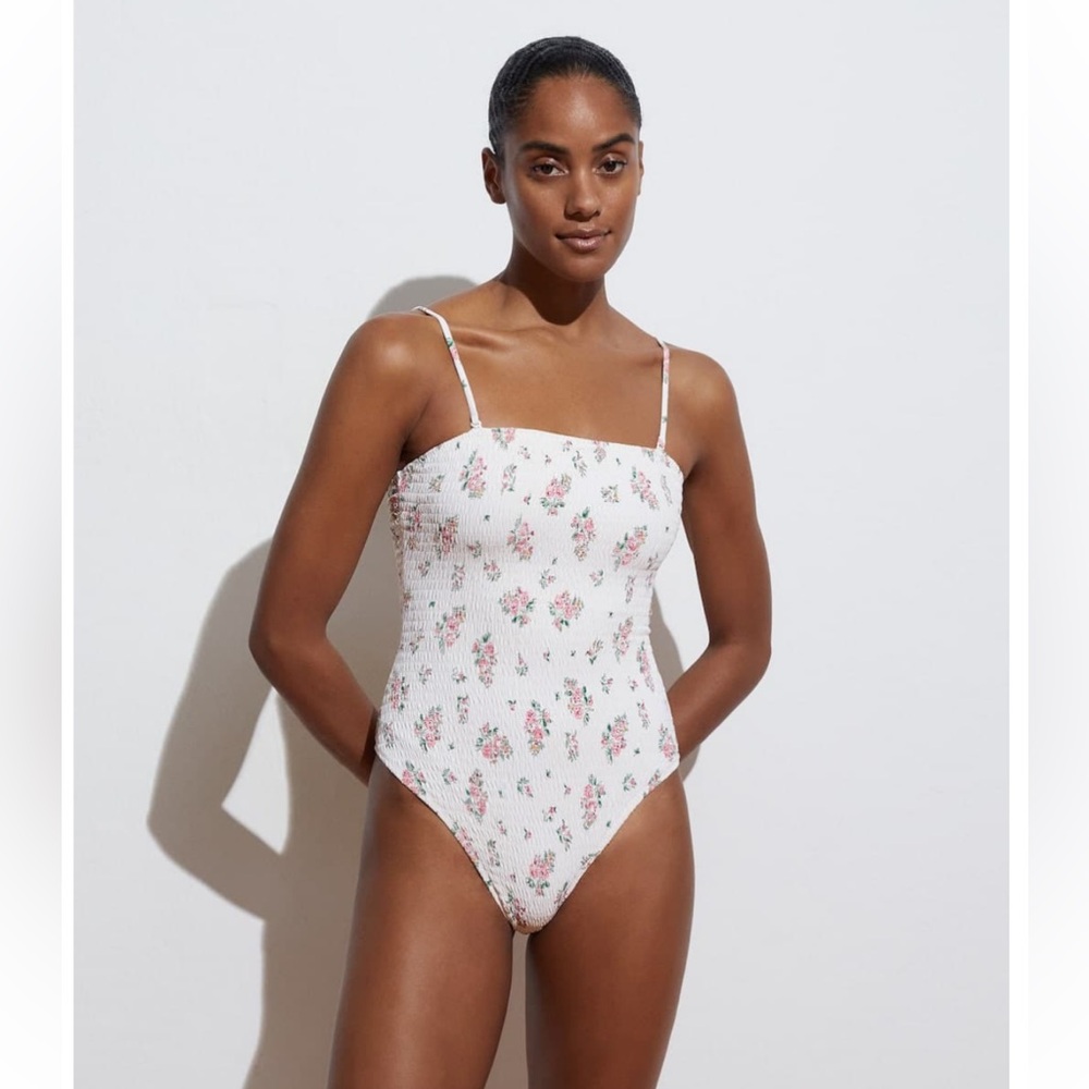 BNWOT Oysho swimsuite